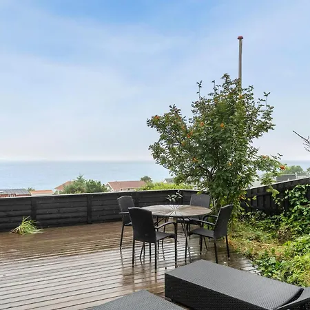 1 Bedroom Stunning In V Ferienhaus *